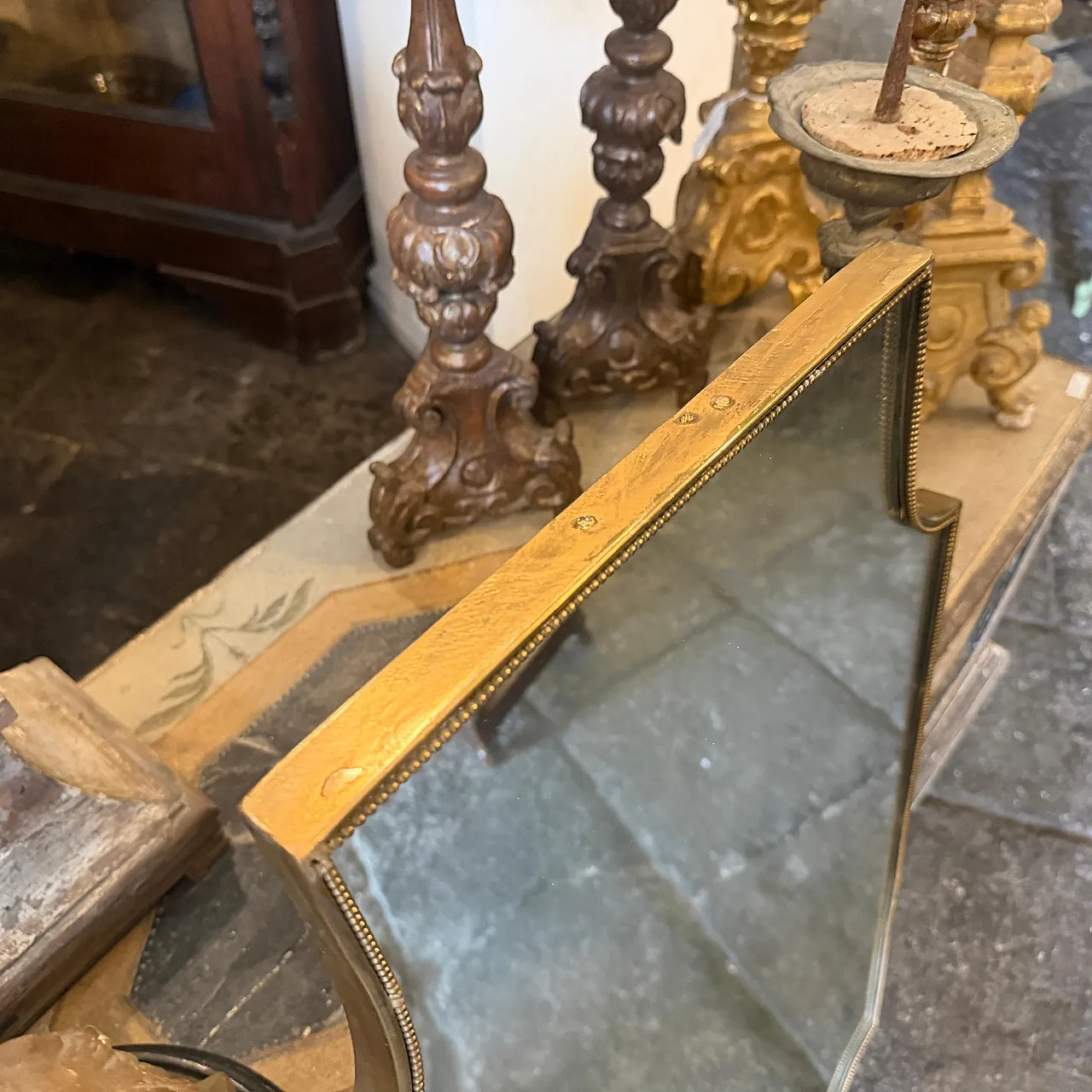 Specchio da parete a scudo in ottone di Gio Ponti, anni '60 9