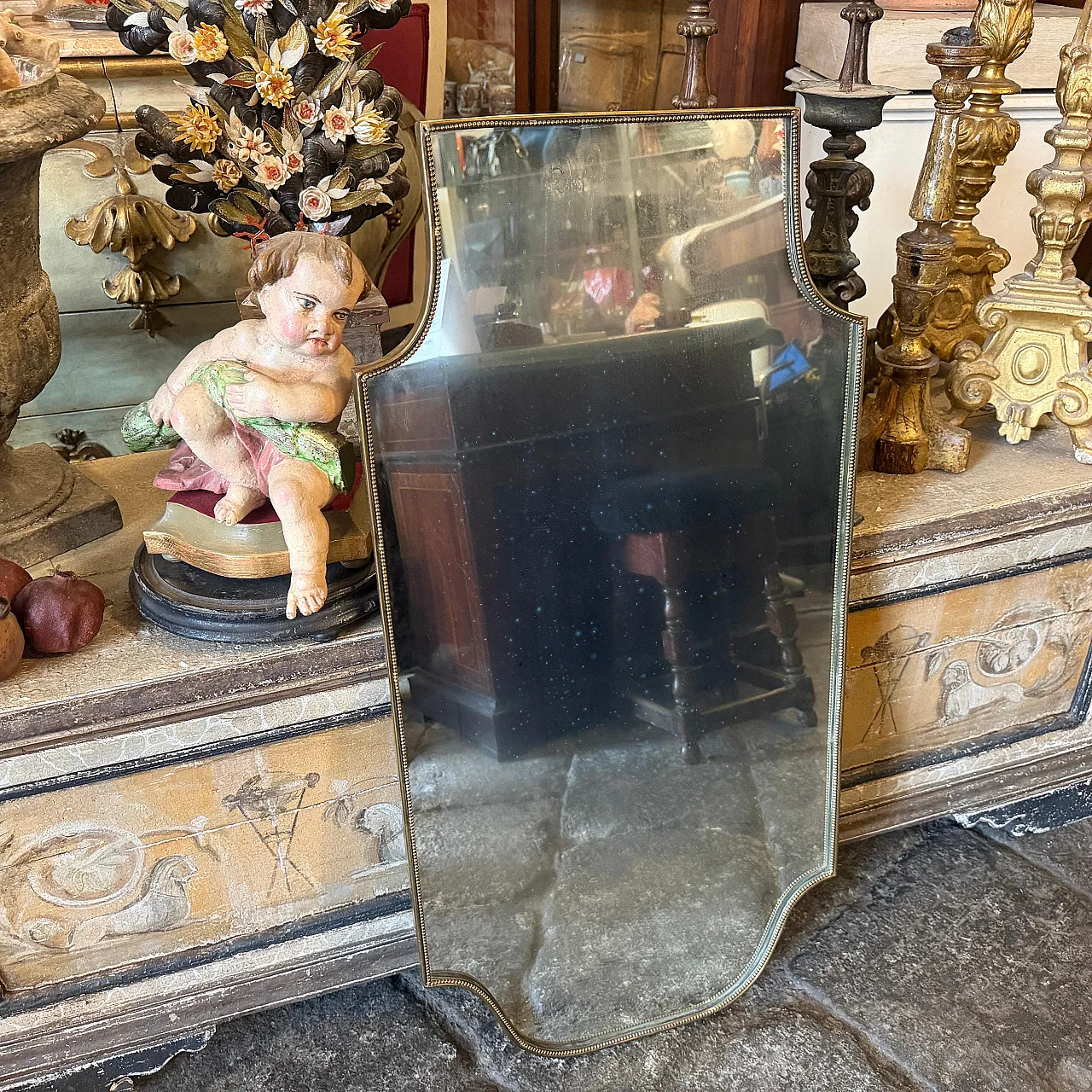 Specchio da parete a scudo in ottone di Gio Ponti, anni '60 12