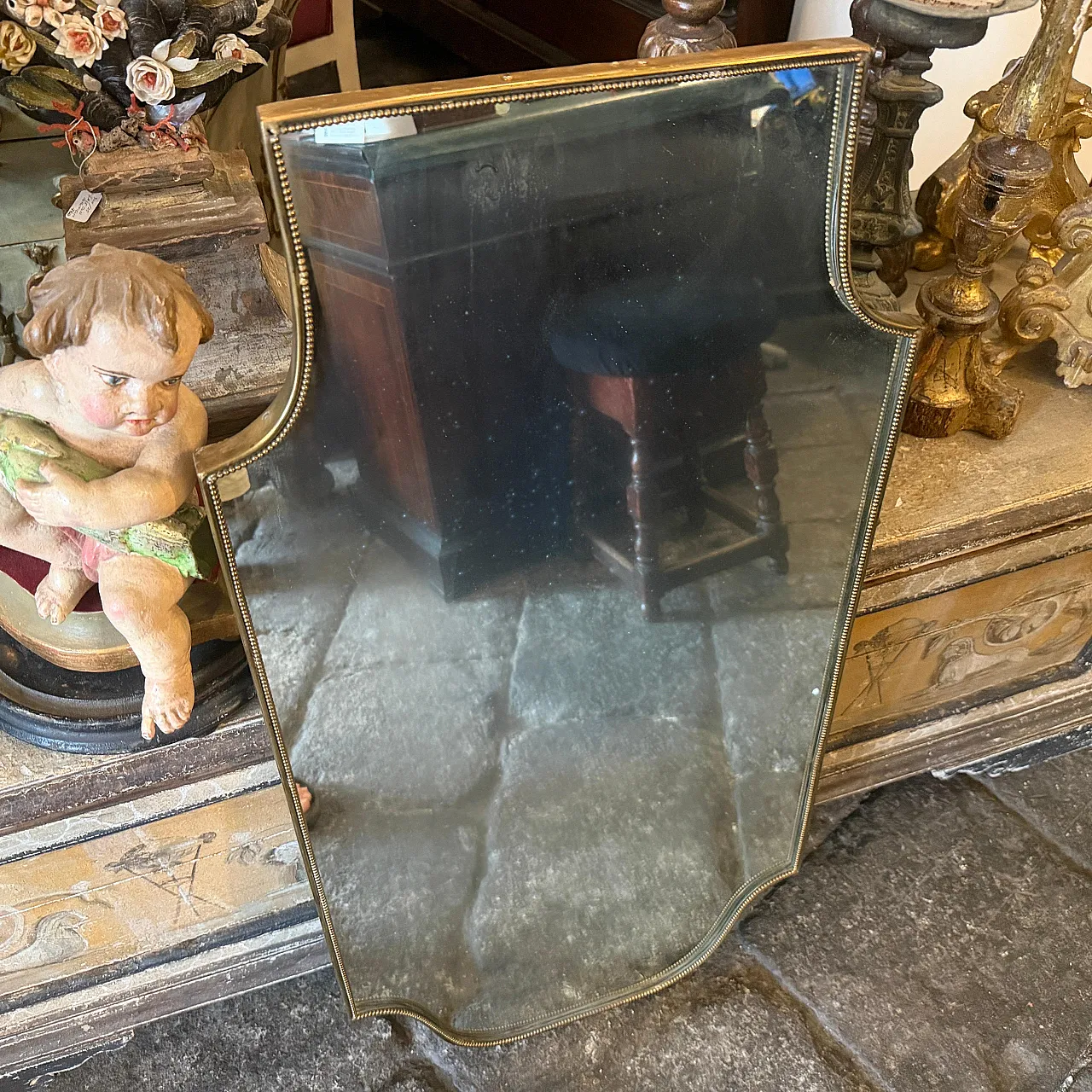 Specchio da parete a scudo in ottone di Gio Ponti, anni '60 13