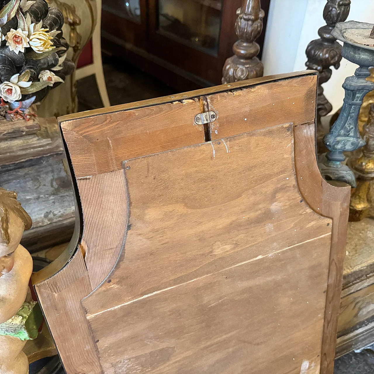 Specchio da parete a scudo in ottone di Gio Ponti, anni '60 16