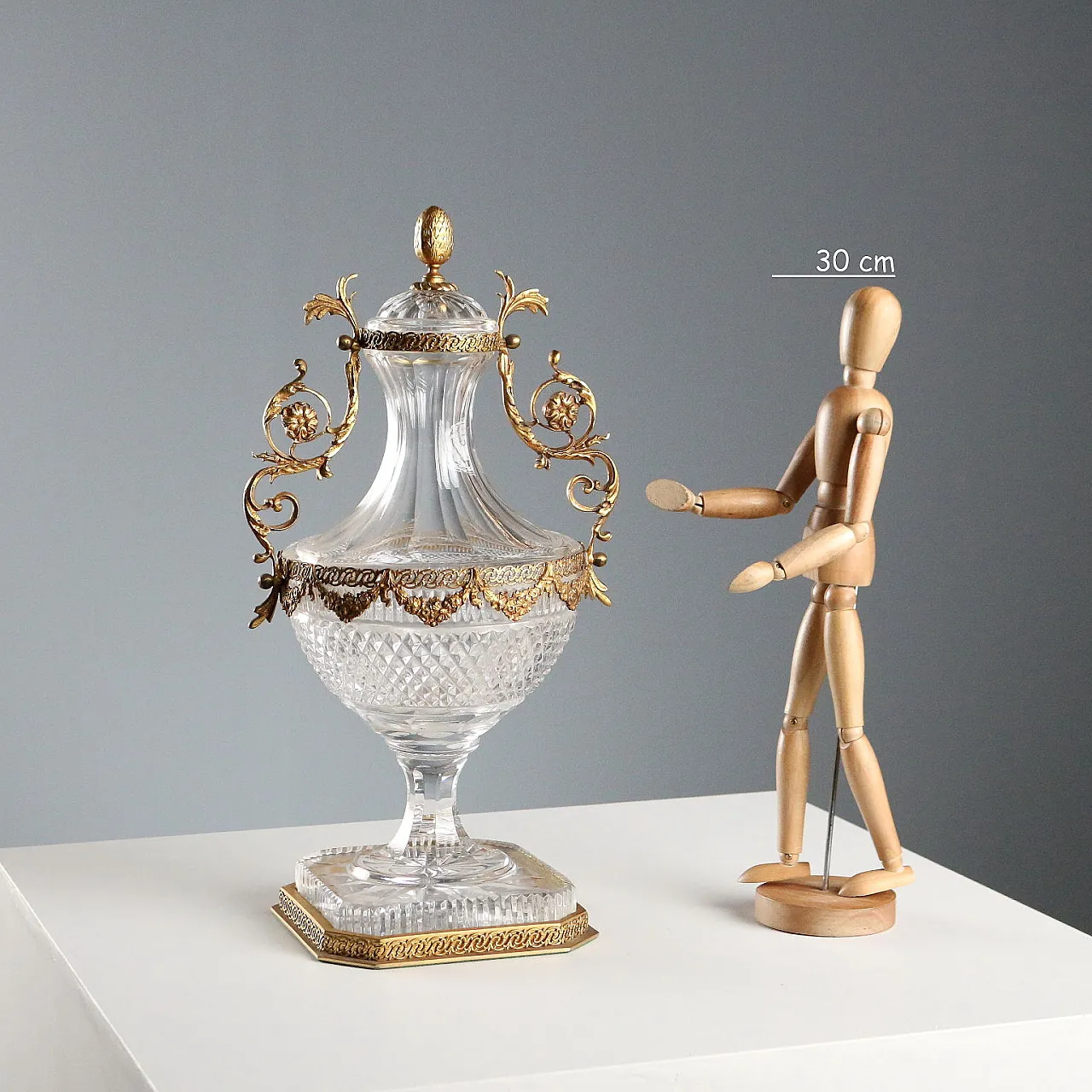 Vaso in cristallo molato e bronzo, '900 2