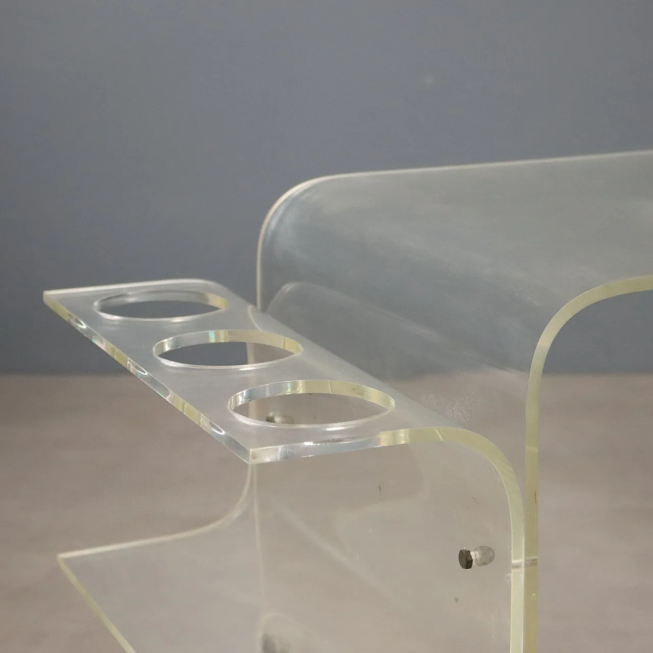 Plexiglass bar cart, late 20th century 3