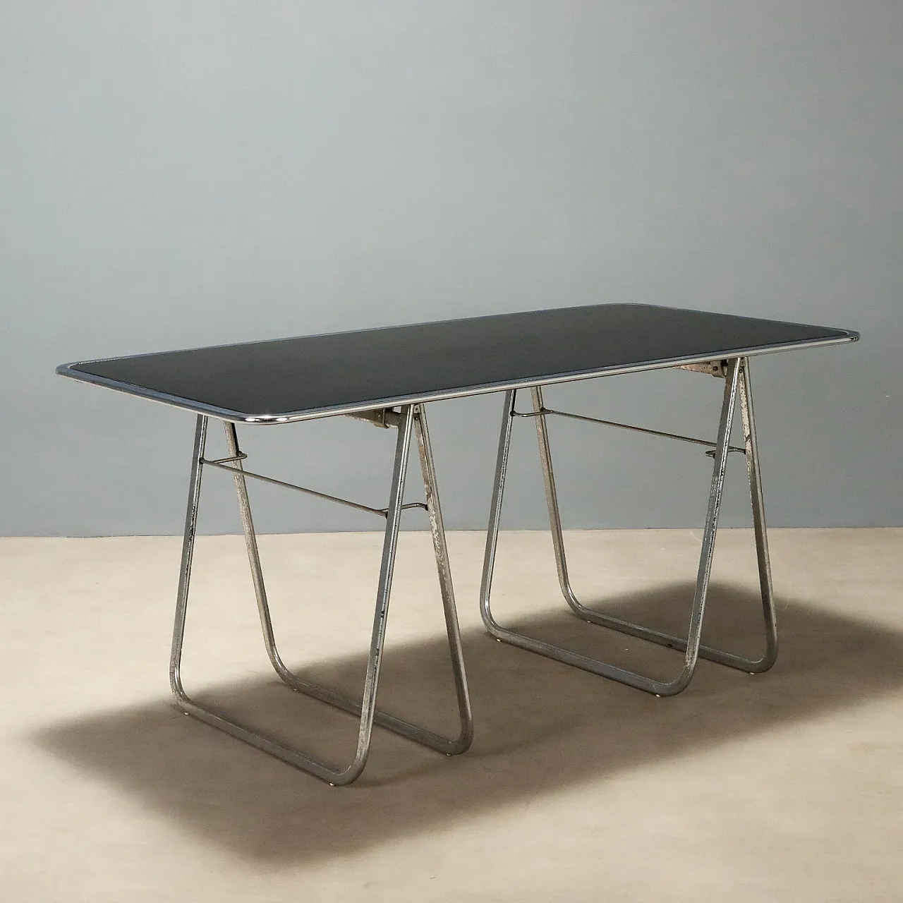 Table in chromed metal, 1970s 1