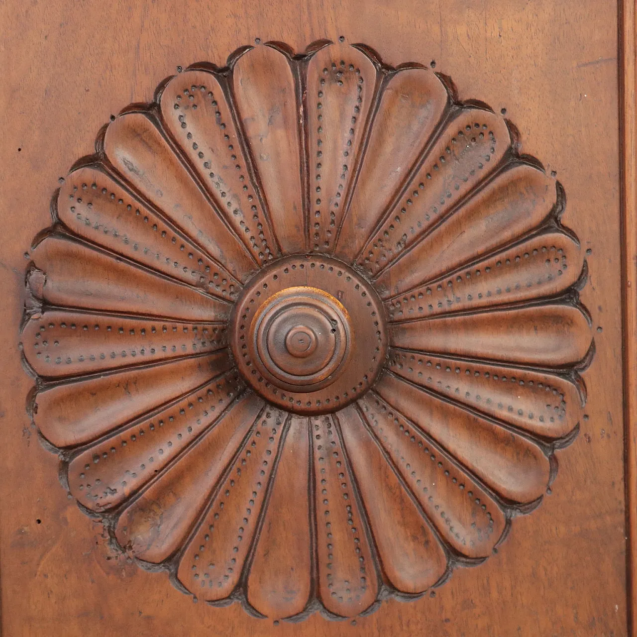 Baroque corner cupboard made with ancient woods, 20th century 7