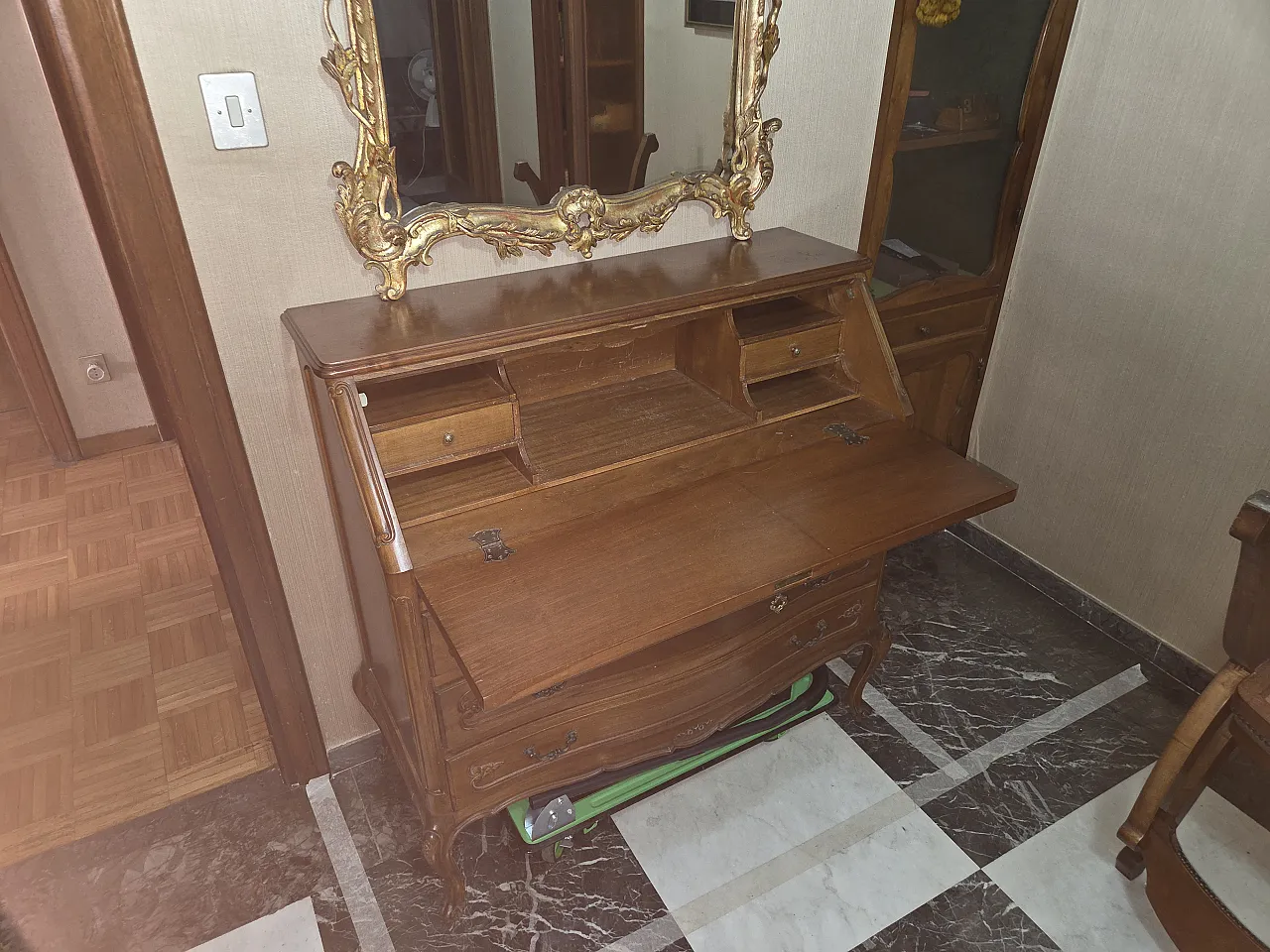 Comò tinta unita in legno, metà '900 2
