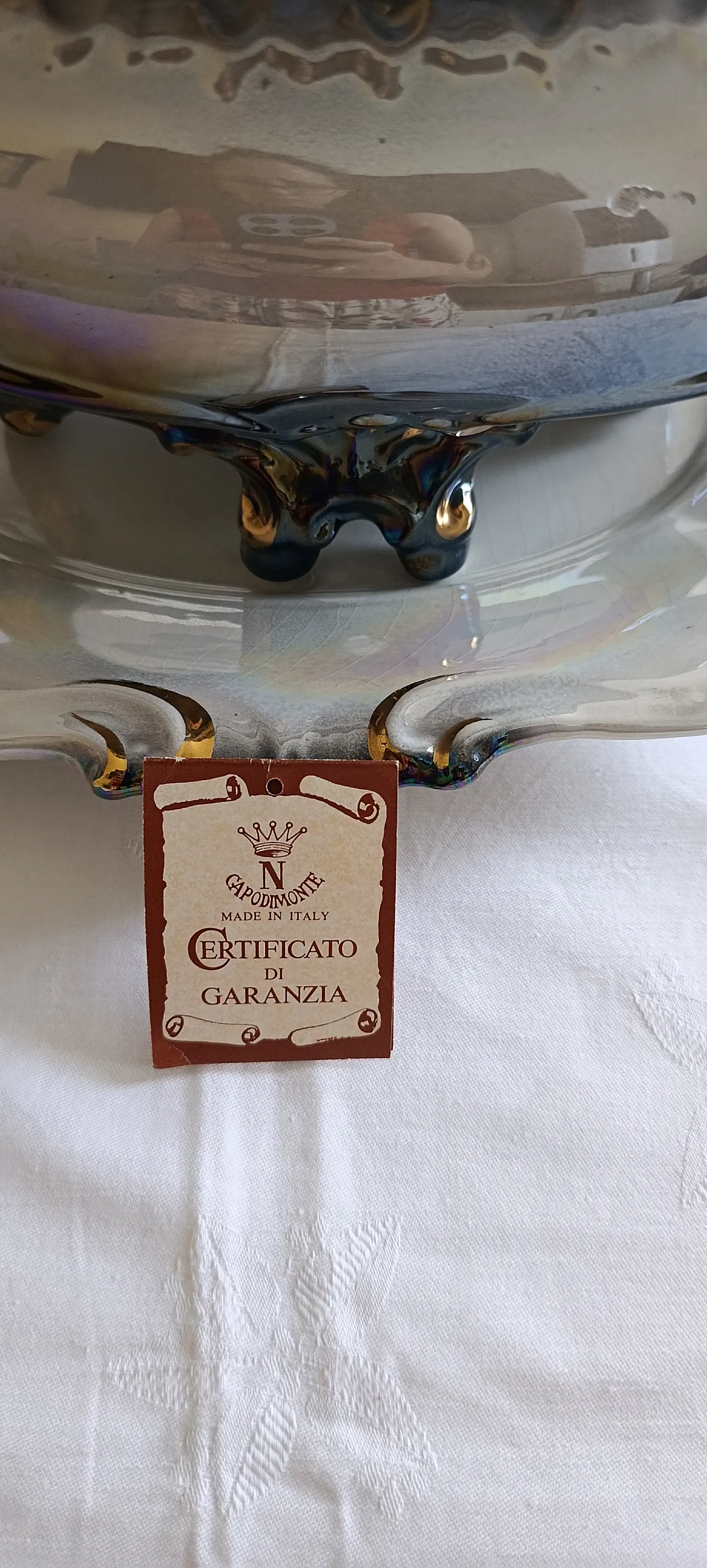 Zuppiera decorata con coperchio e sottopiatto 3