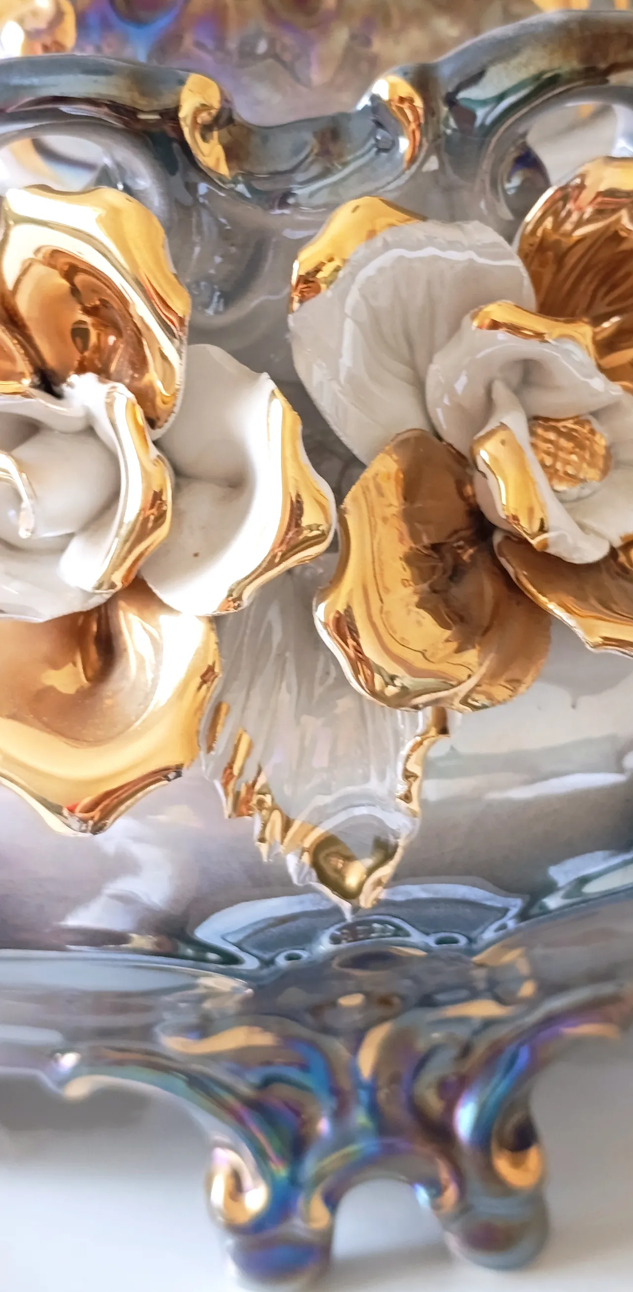 Zuppiera decorata con coperchio e sottopiatto 9