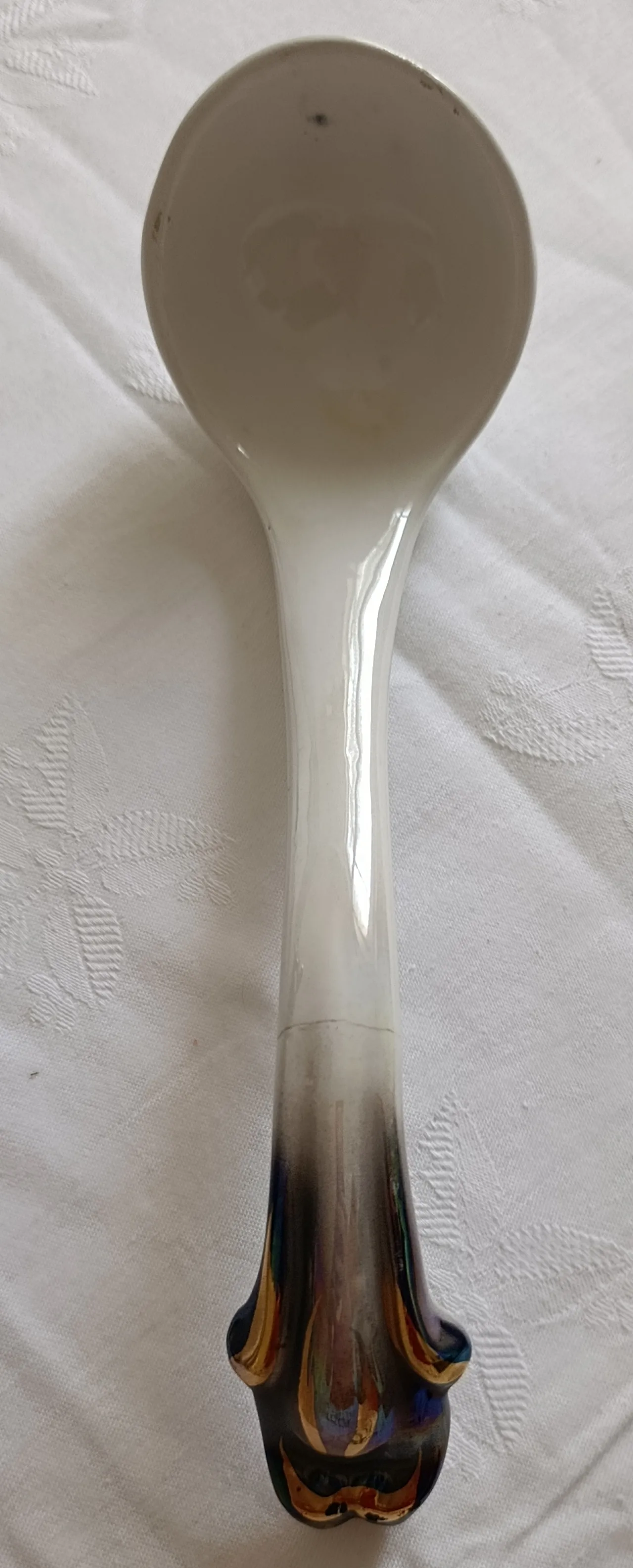 Zuppiera decorata con coperchio e sottopiatto 13
