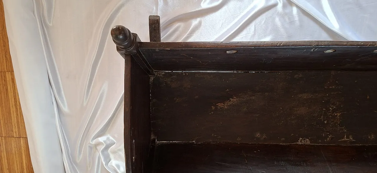 Culla a dondolo in legno, fine '800 8