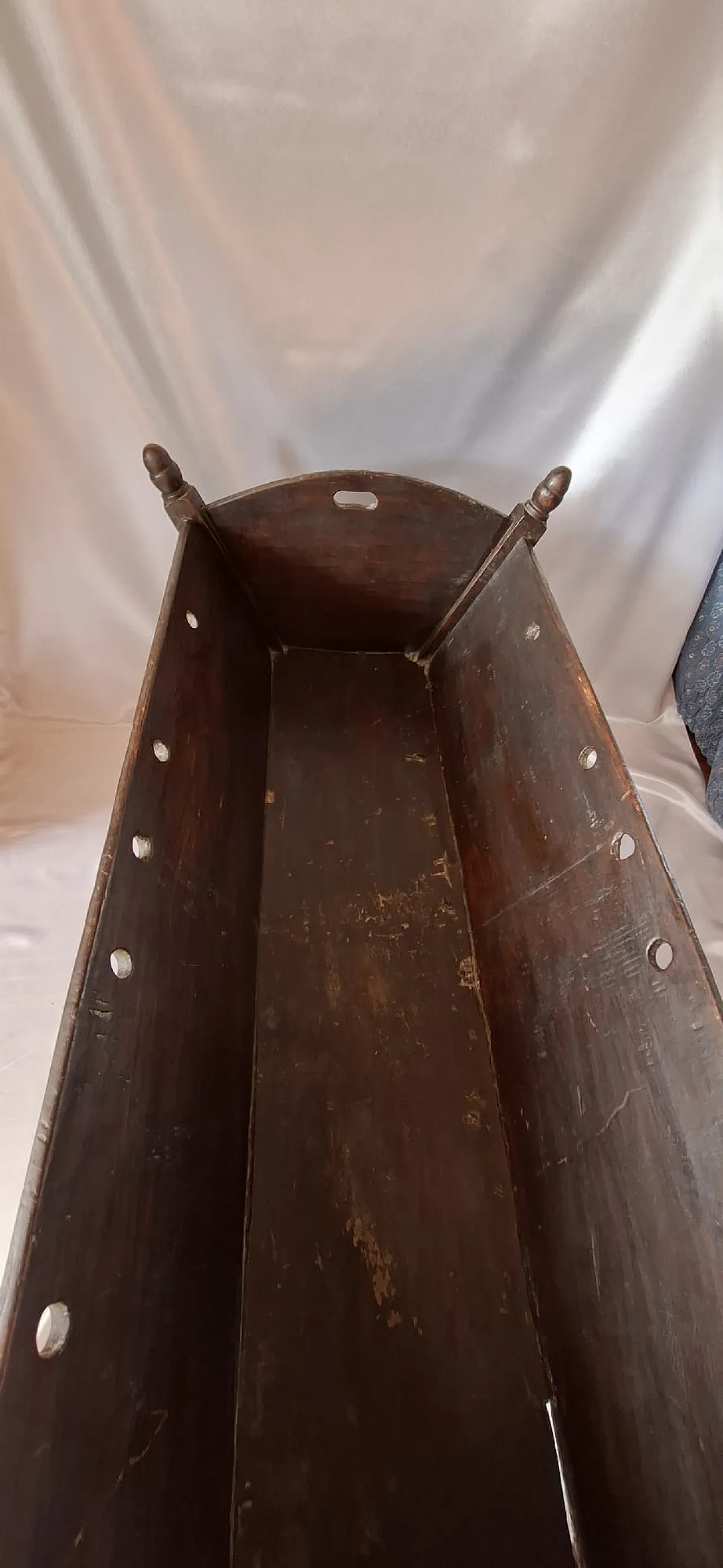 Culla a dondolo in legno, fine '800 14