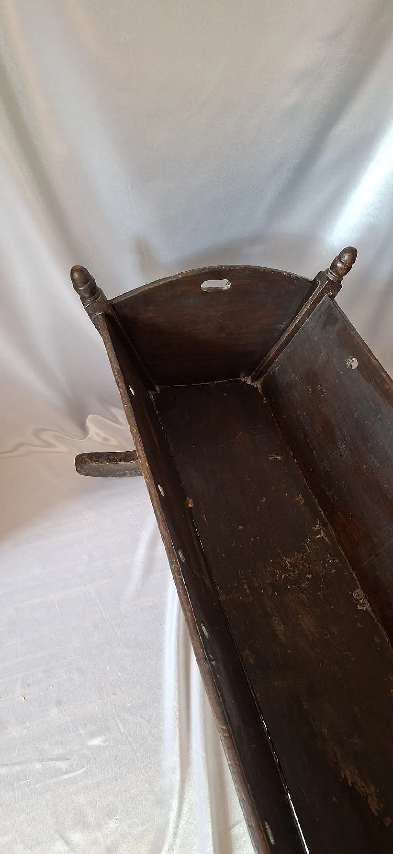 Culla a dondolo in legno, fine '800 19
