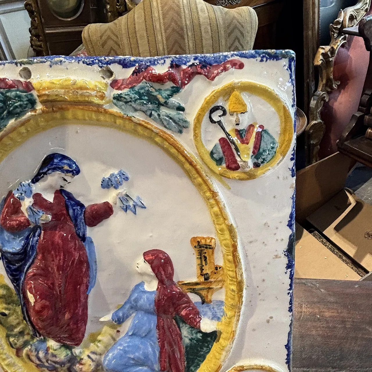 Polychrome majolica devotional plaque Blessed Virgin, 19th century 2