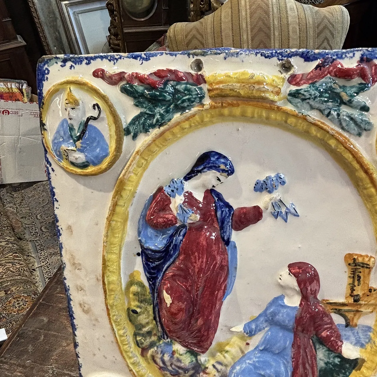 Polychrome majolica devotional plaque Blessed Virgin, 19th century 3