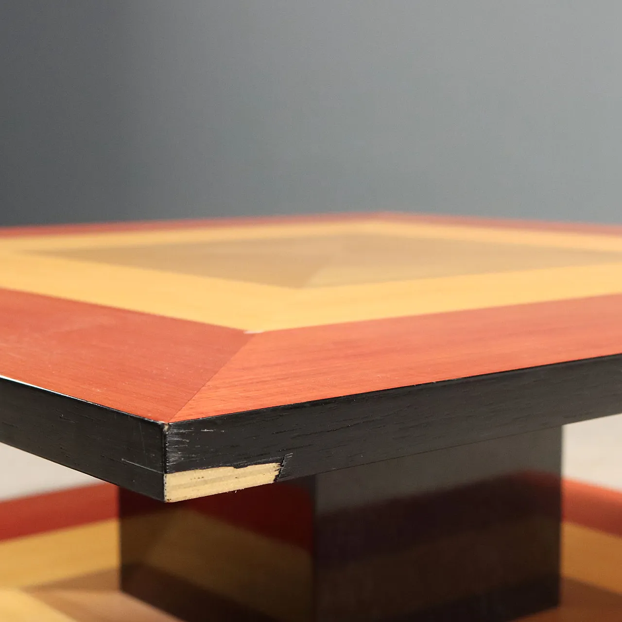 Tavolino in legno impiallacciato, anni '80 8