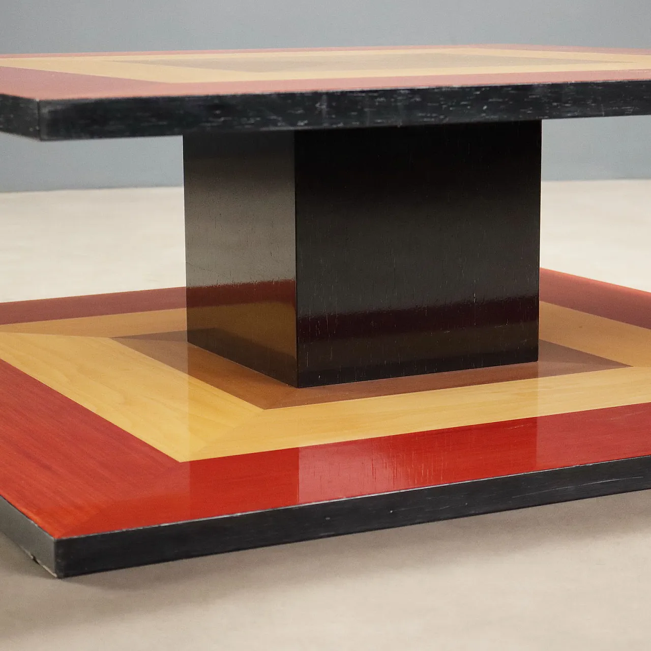 Tavolino in legno impiallacciato, anni '80 9