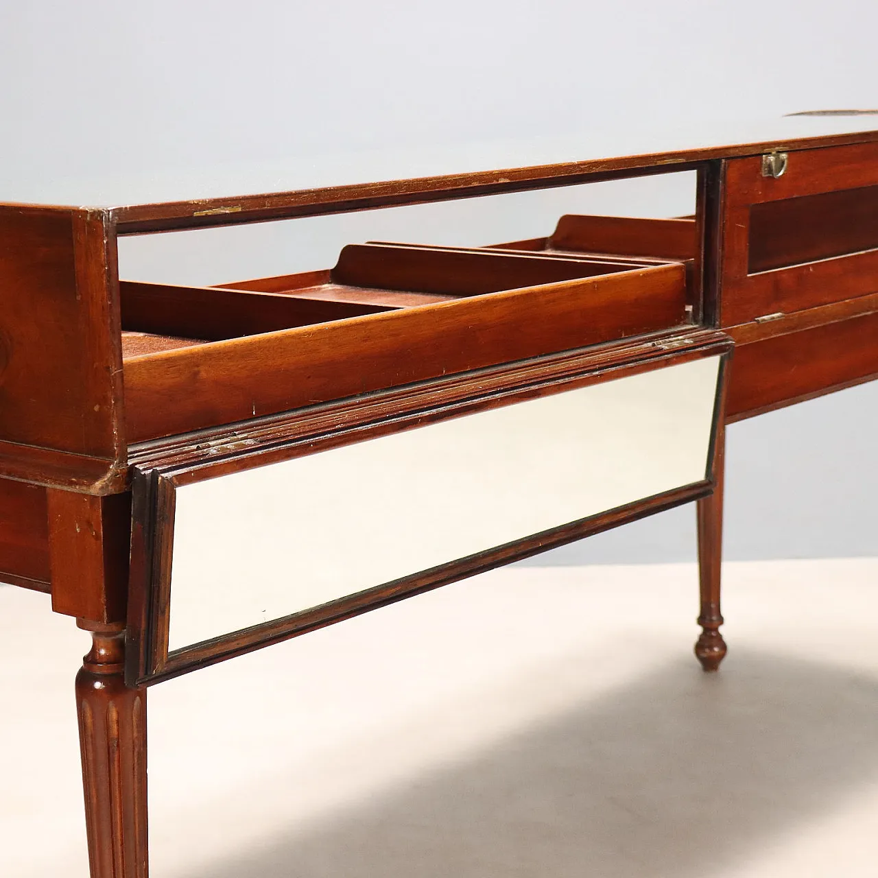Showcase cabinet with drawers, 19th century 5