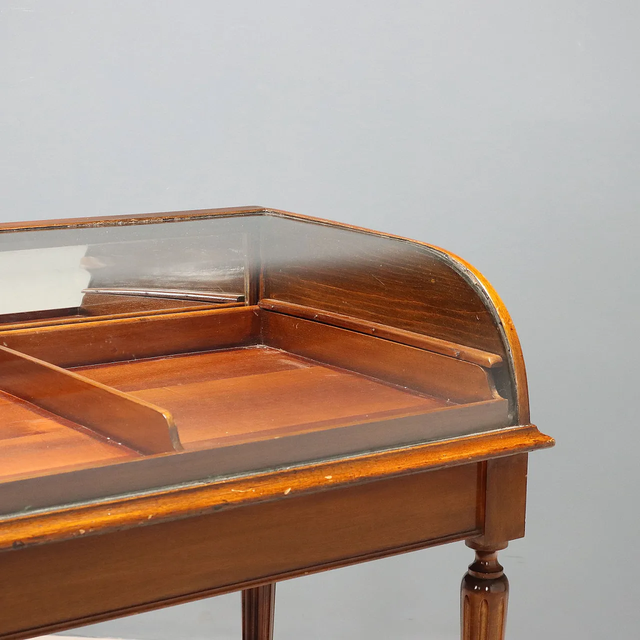 Showcase cabinet with drawers, 19th century 7