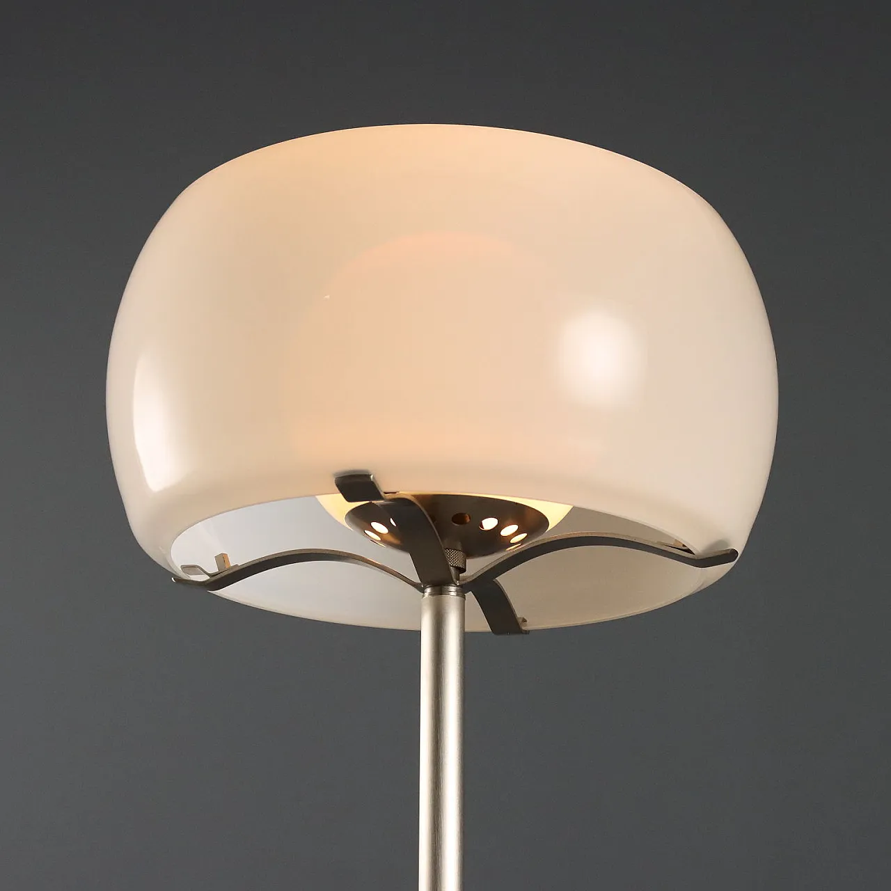 Clitunno lamp by Vico Magistretti for Artemide, 20th century 5