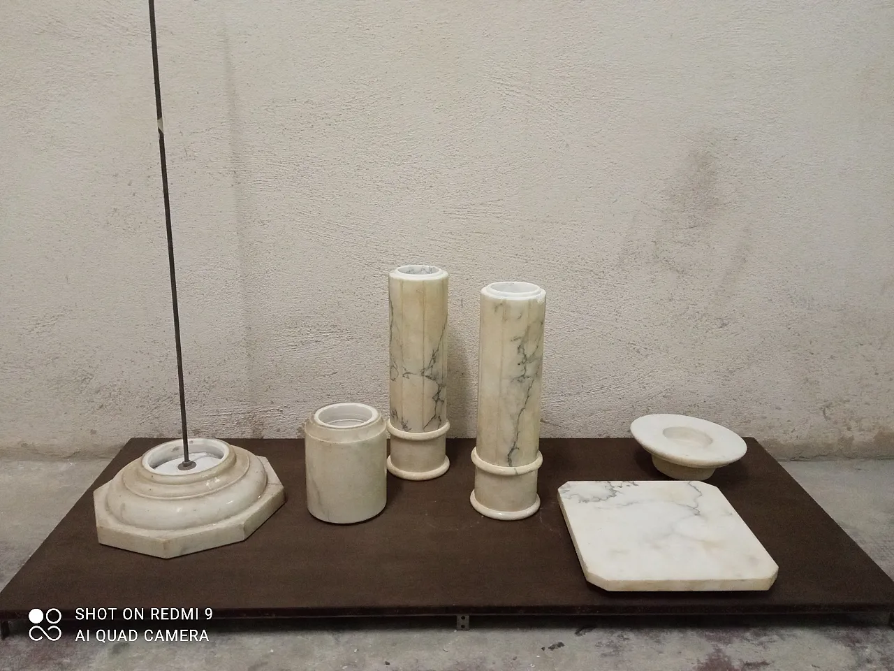 Colonna con piedistallo 9
