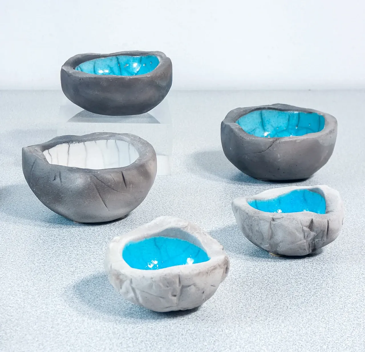 18 Ciotole in ceramica di Jean SANTILLI per Bussana Vecchia, anni '90 8