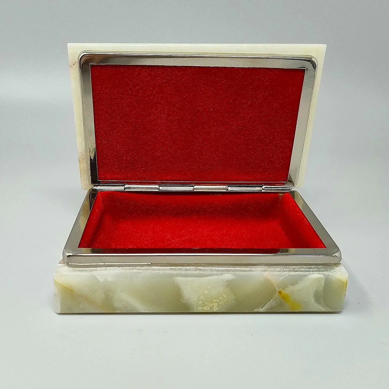 Box in onyx, 1960s 4