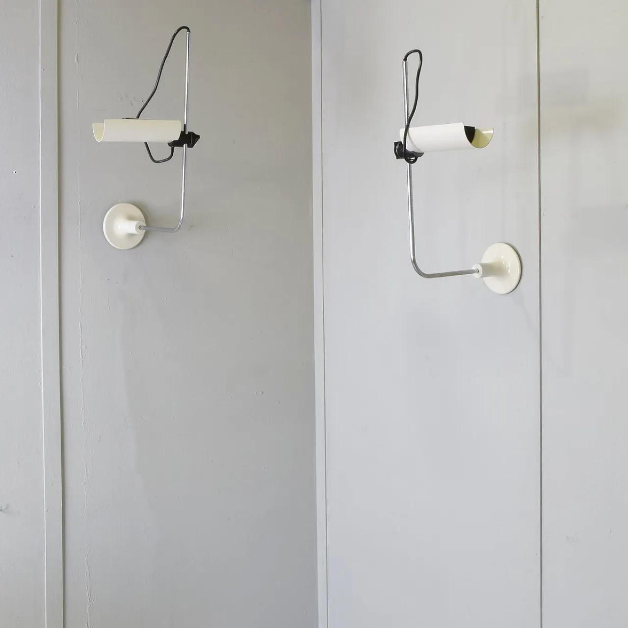 Pair of Adam wall lamps by Vico Magistretti for O-Luce, 1970s 11