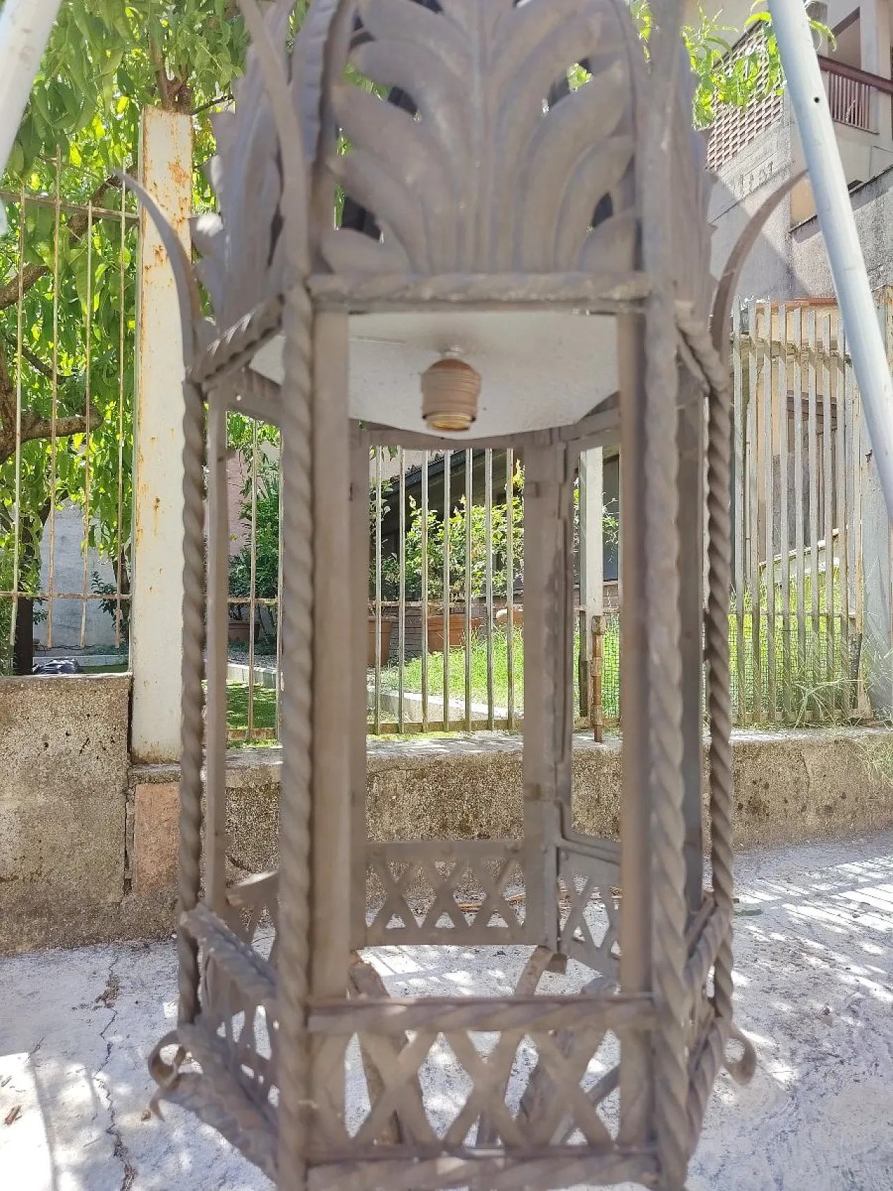 Hand-wrought iron hanging lantern, 19th century 5