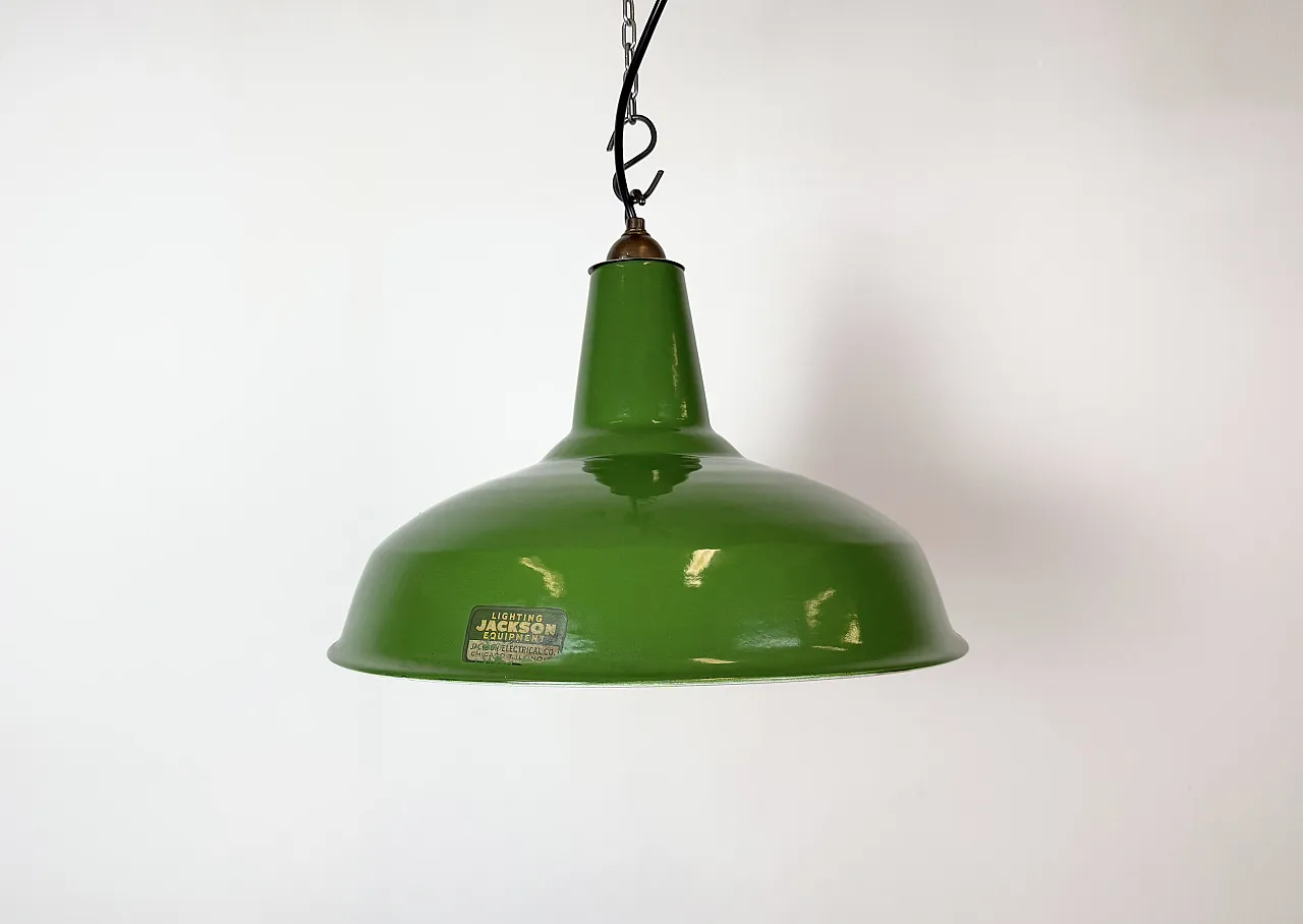 Lampada industriale in smalto verde di Jackson Electrical, anni '70 2
