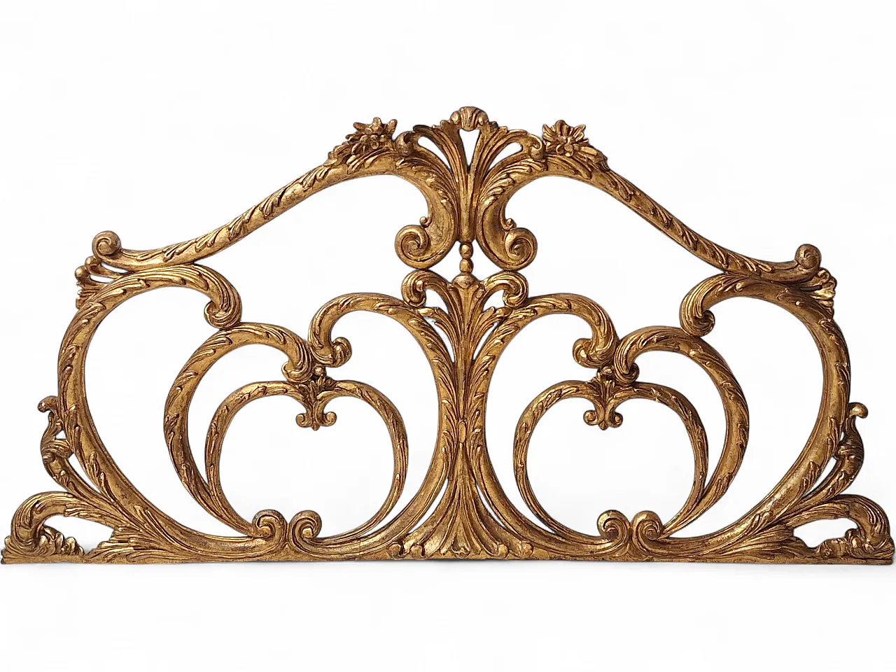 Baroque style headboard in carved and gilded wood, 19th century 29