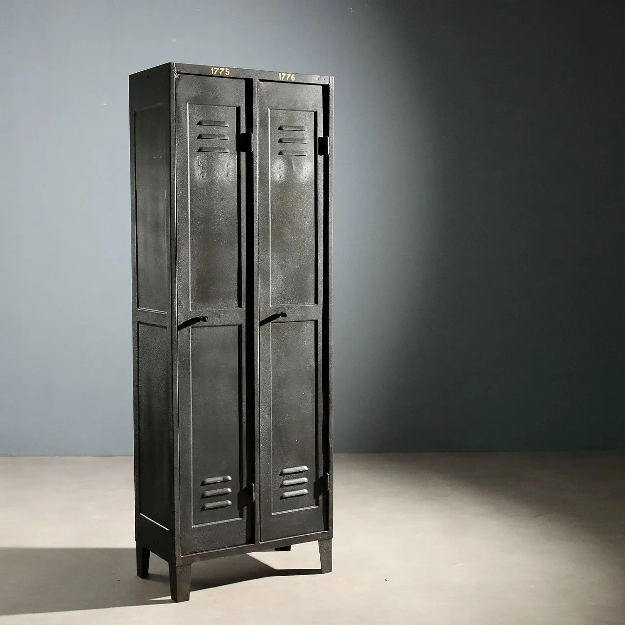 Industrial wardrobe, 1960s 1