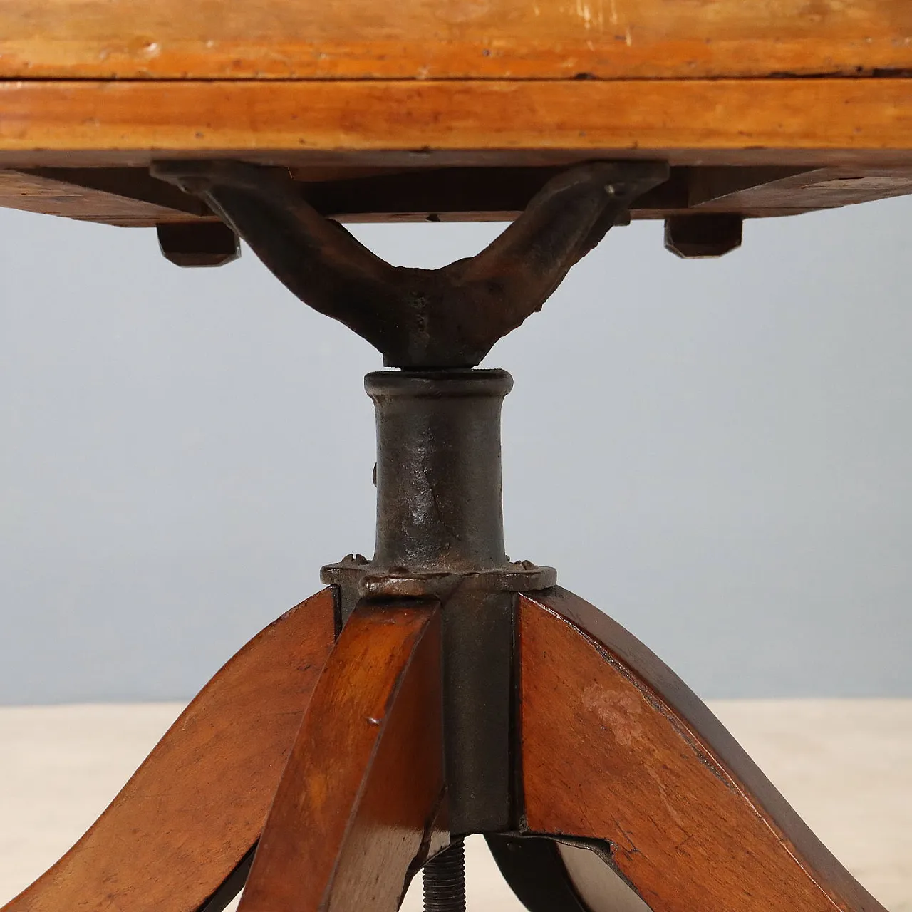Swivel walnut armchair with open backrest, late 19th century 7