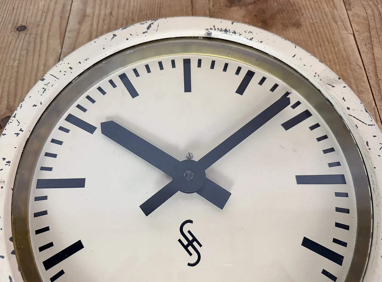 Beige Industrial Factory Wall Clock from Siemens, 1950s 10