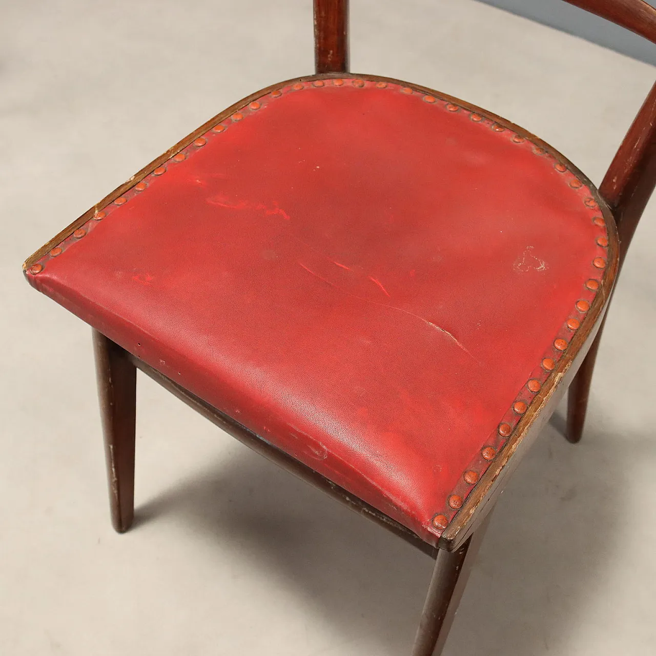 4 Chairs in wood, mid-20th century 8