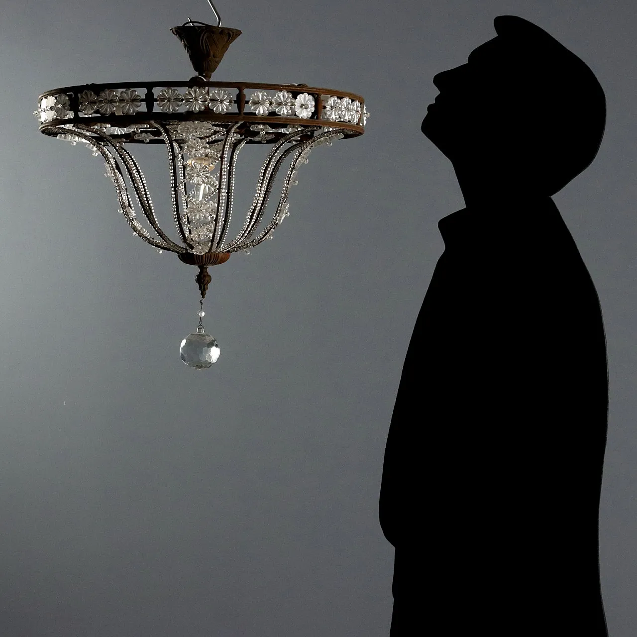 Coppia di lampadari a otto luci, primo '900 2