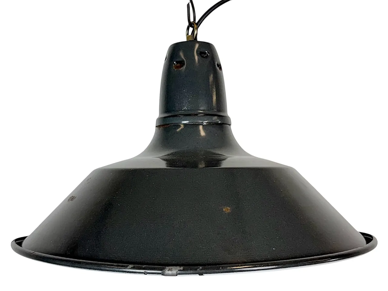 Lampada a sospensione industriale francese in smalto nero, anni '60 1