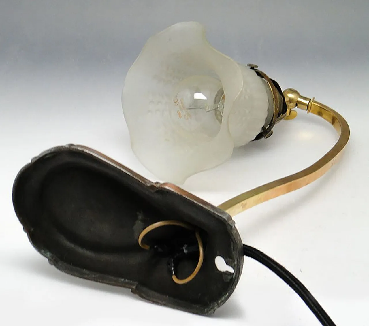 20th Century Glass and Metal Table Lamp, Austria-Hungary, 1890s 6