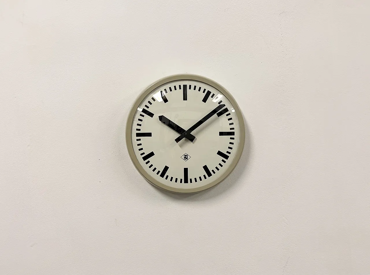 Industrial Grey Bakelite Wall Clock from TN, 1960s 2