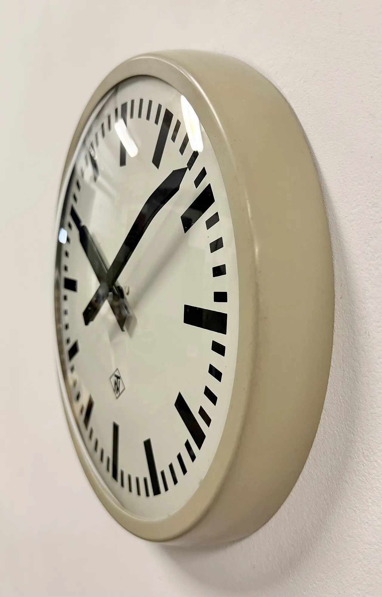 Industrial Grey Bakelite Wall Clock from TN, 1960s 3