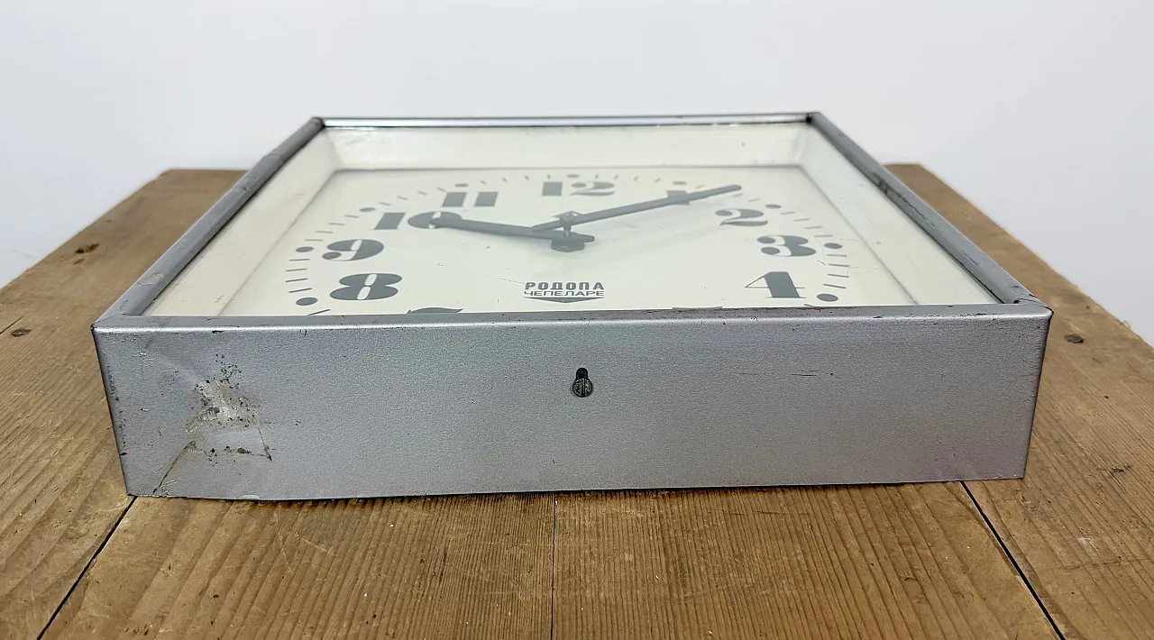 Grey Industrial Square Wall Clock from Rodopa Chepelare, 1960s 8