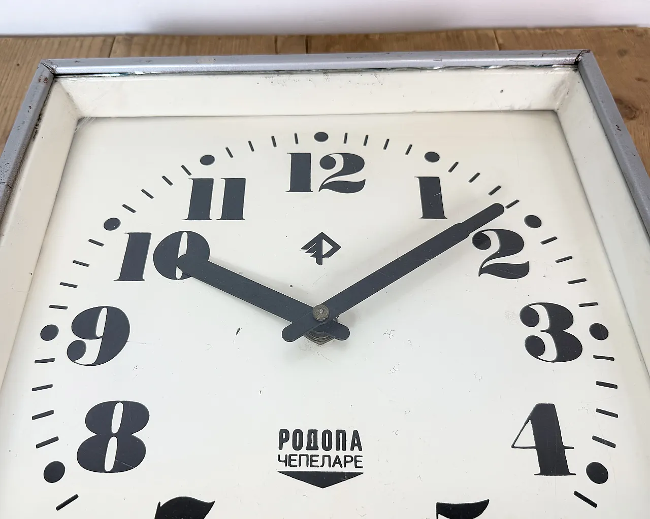 Grey Industrial Square Wall Clock from Rodopa Chepelare, 1960s 10