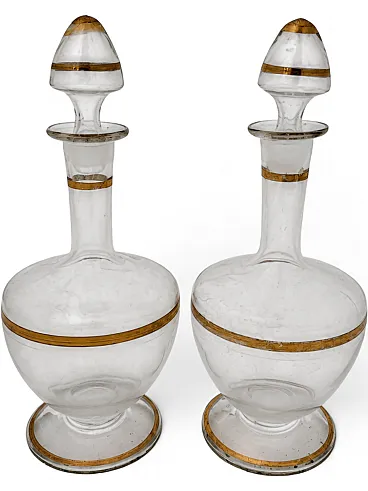 Pair of glass decanters with gold thread, 20th century