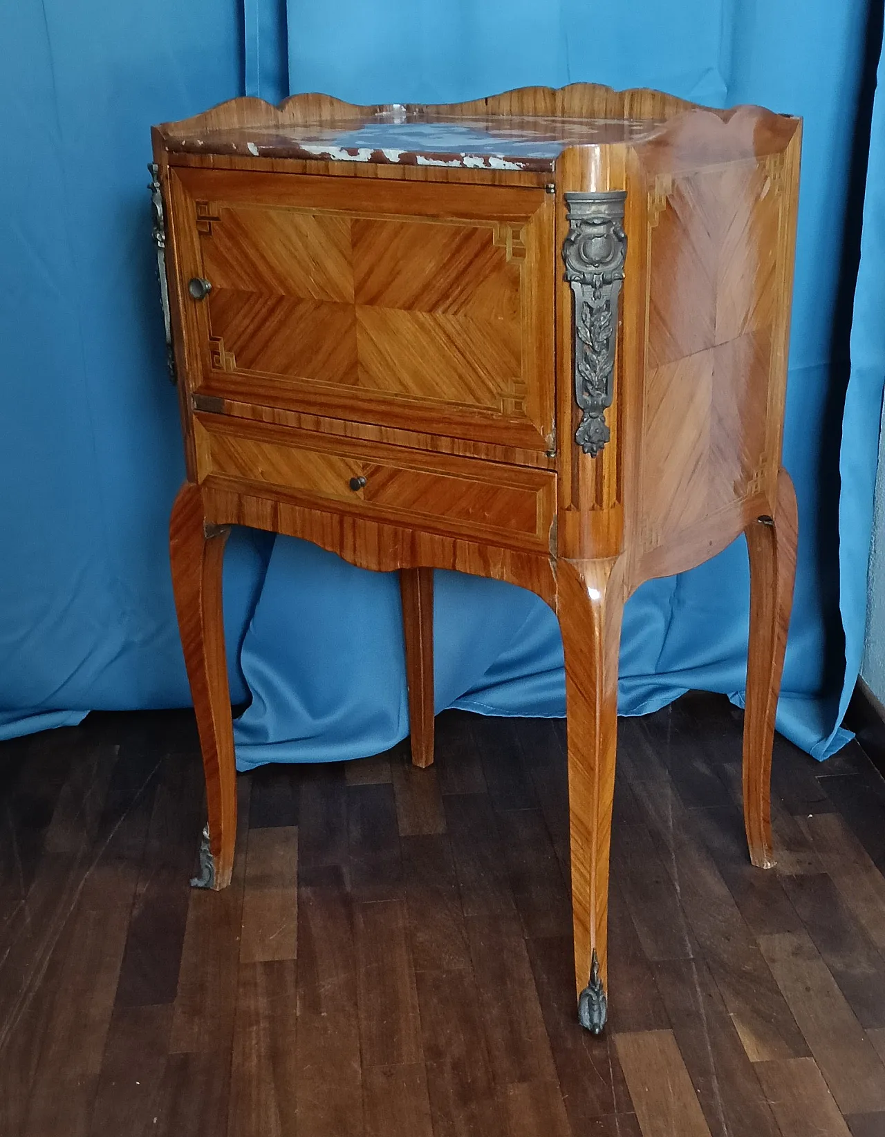 Louis XV style bedside table, 1950s 1