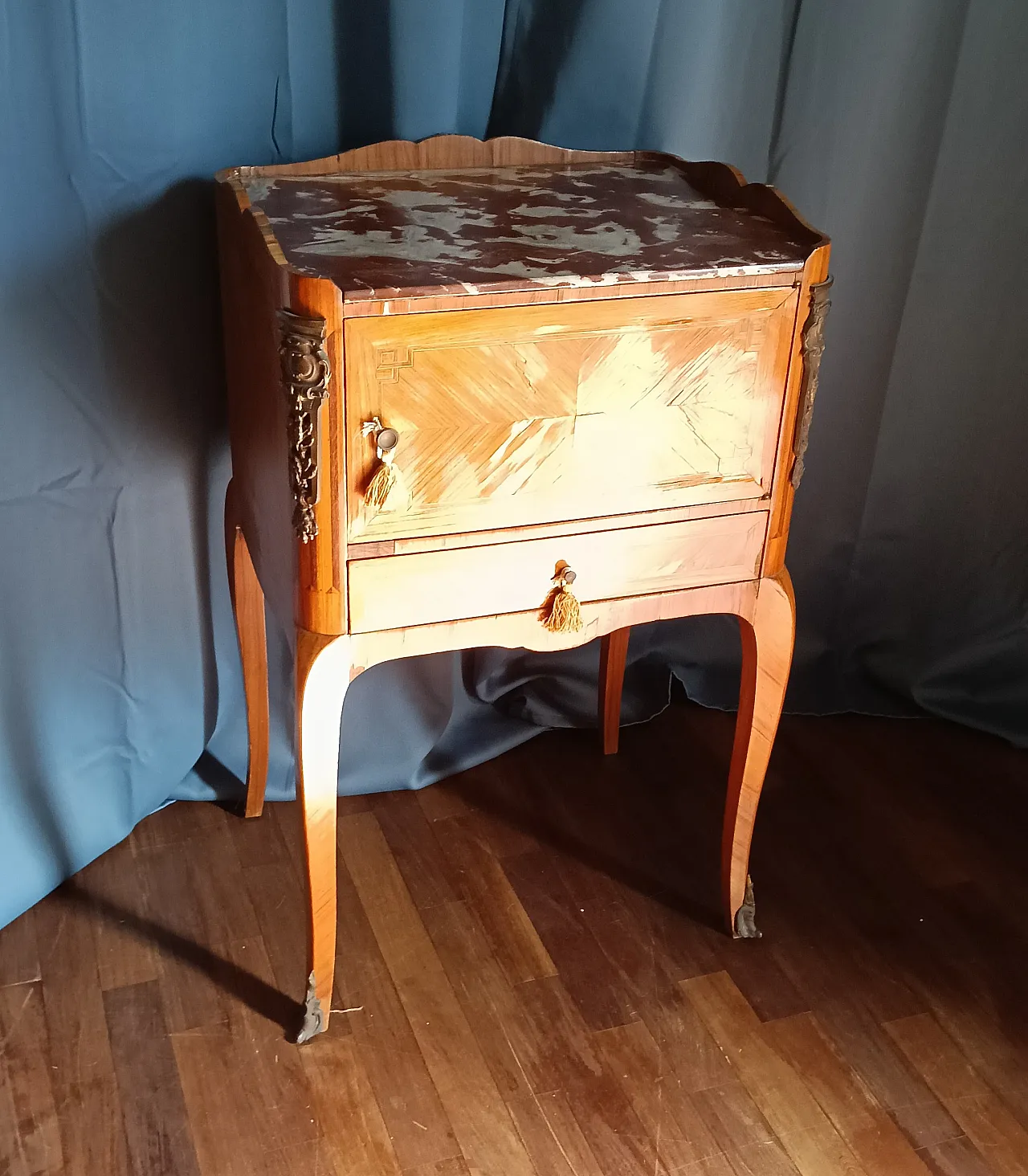 Louis XV style bedside table, 1950s 25