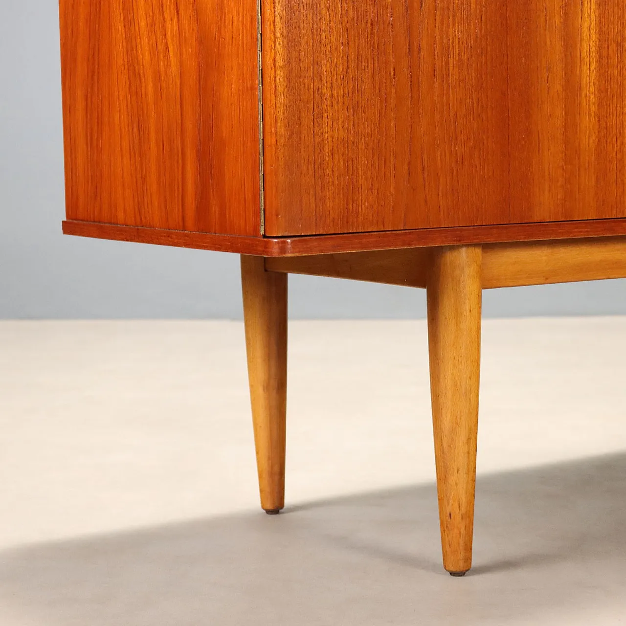 English teak sideboard, 1960s 9