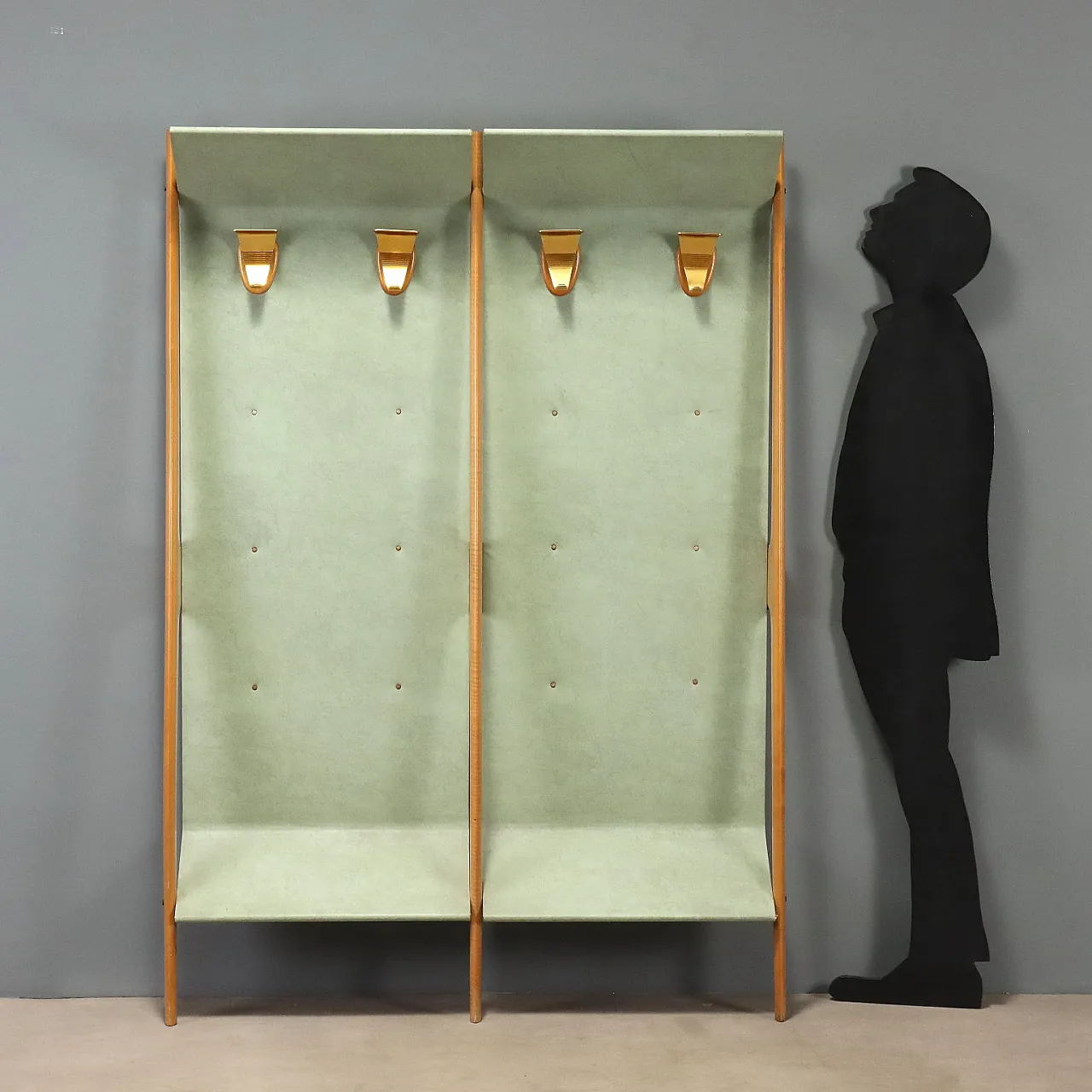 Coat rack with brass details, 1960s 2