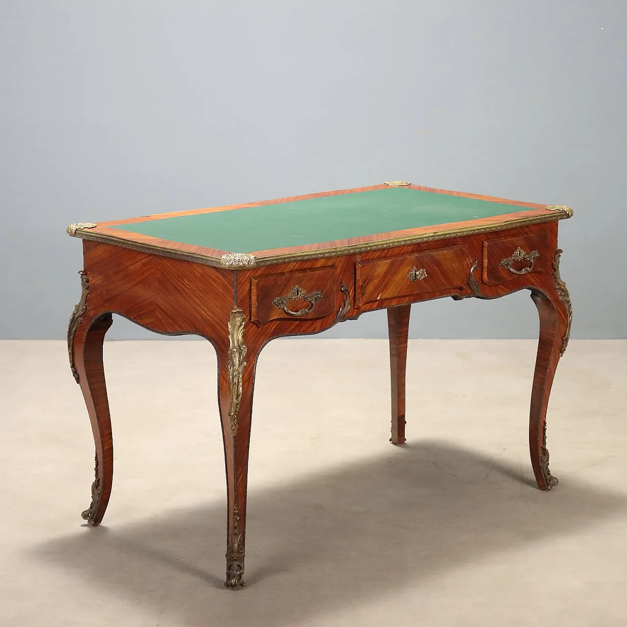Napoleon III style desk in bois de rose, 19th century 1
