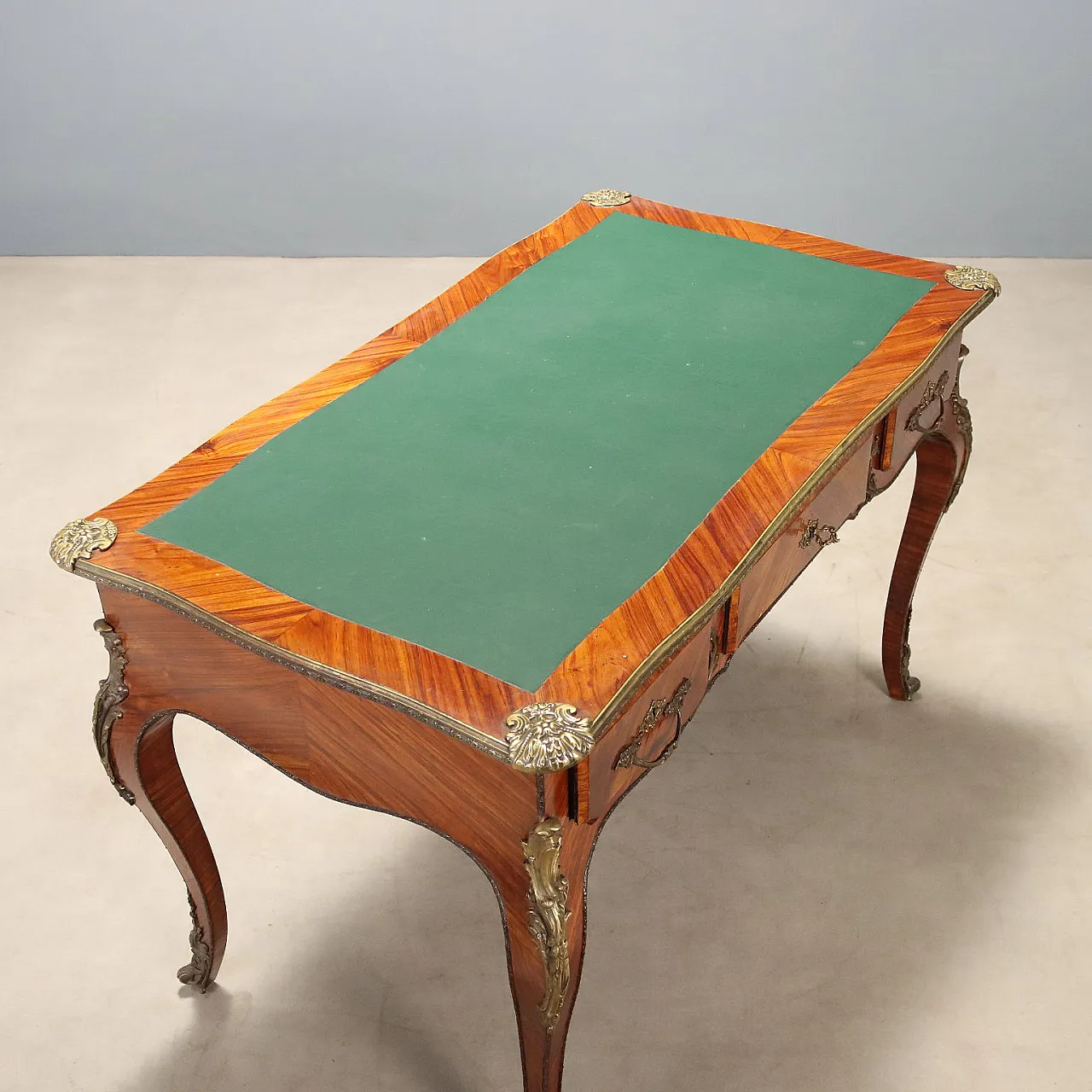 Napoleon III style desk in bois de rose, 19th century 9