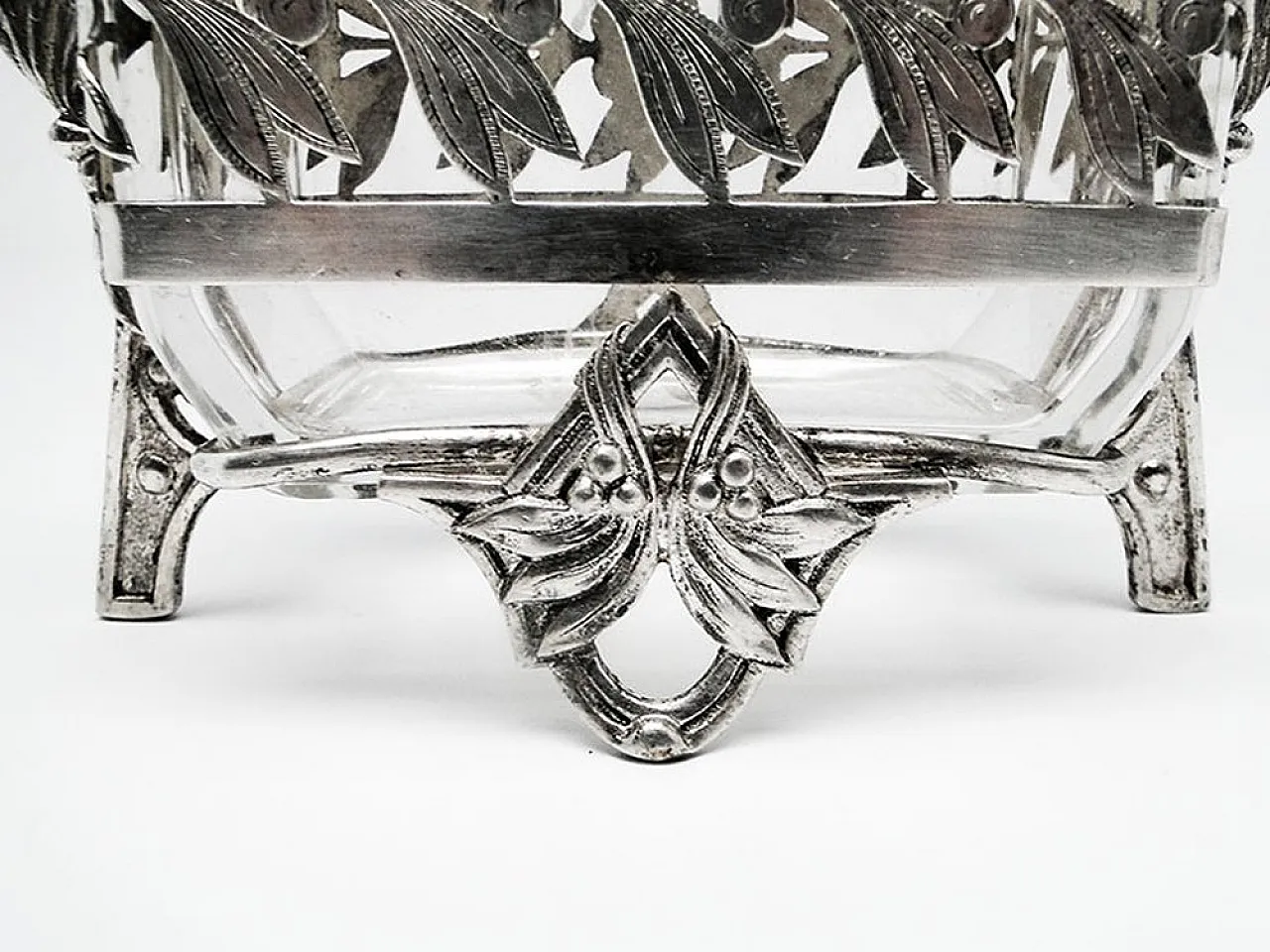 Art Nouveau Jardiniere, Former Austro-Hungarian Empire, 1900s 9