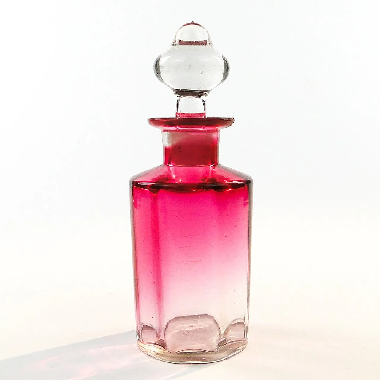 Glass perfume bottle, 20th century 1