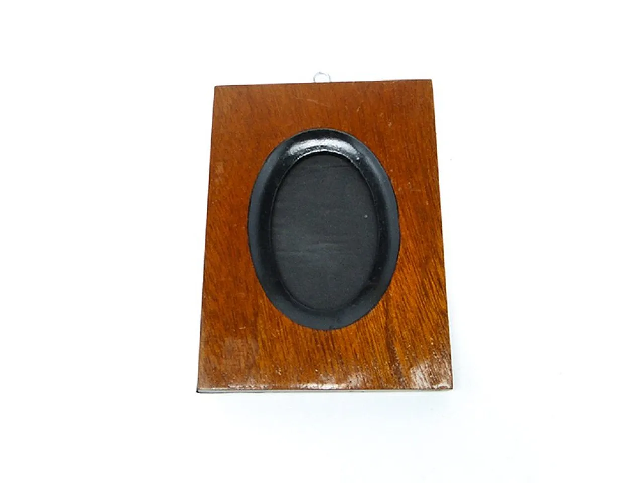 Rectangular wooden photo frame with oval opening, 20th century 1